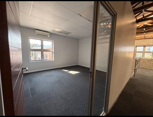 BUSINESS PROPERTY TO RENT IN NEWTON PARK